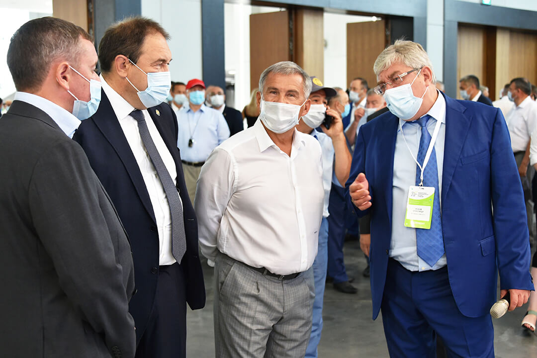 "August" la "AGROVOLGA 2021"